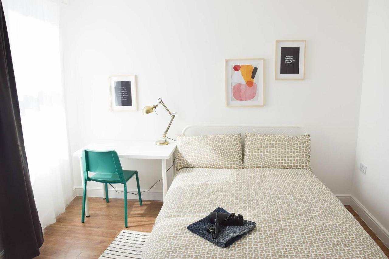 לייסטר Granby Apartments F-6 מראה חיצוני תמונה
