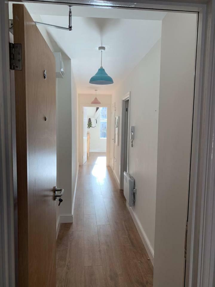 לייסטר Granby Apartments F-6 מראה חיצוני תמונה